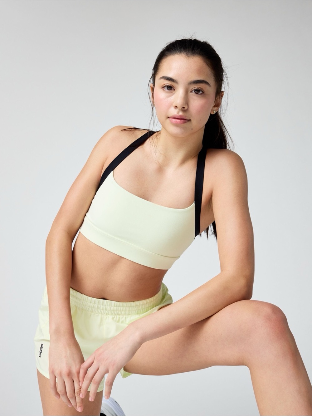Brooks Luxe Strappy Sports Bra